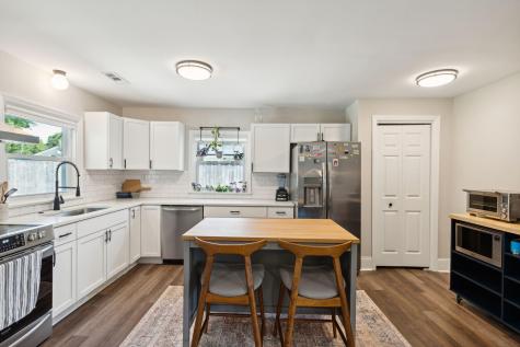 749 West Oak Forest Drive Charleston SC 29407