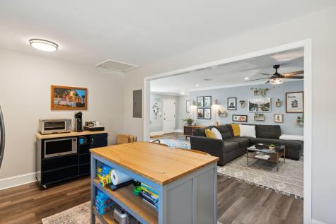 749 West Oak Forest Drive Charleston SC 29407