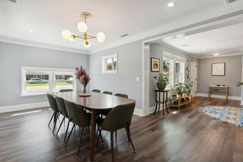 749 West Oak Forest Drive Charleston SC 29407