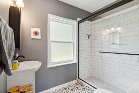 749 West Oak Forest Drive Charleston SC 29407
