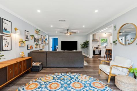 749 West Oak Forest Drive Charleston SC 29407