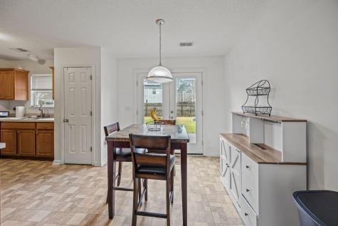 113 Bainsbury Lane Summerville SC 29483