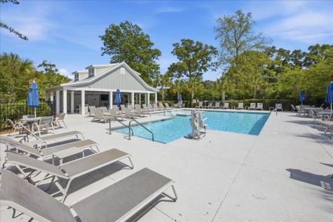 6231 Woodsedge Court Hollywood SC 29449