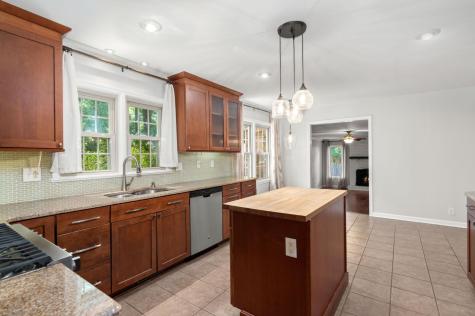102 Caralana Circle Summerville SC 29485