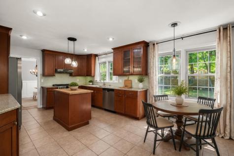 102 Caralana Circle Summerville SC 29485