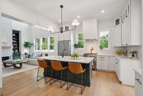 362 6th Avenue Mount Pleasant SC 29464
