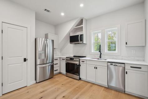 362 6th Avenue Mount Pleasant SC 29464