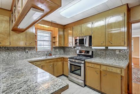 1229 Central Avenue Summerville SC 29483