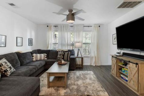 1207 Vistiana Drive North Charleston SC 29420