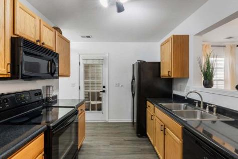 1207 Vistiana Drive North Charleston SC 29420