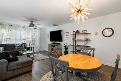 1207 Vistiana Drive North Charleston SC 29420