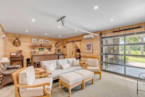 1605 Bernier Cmns Johns Island SC 29455