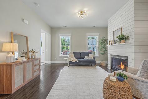 102 Ilderton Street Summerville SC 29483
