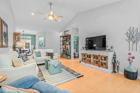 8699 Grassy Oak Trail North Charleston SC 29420