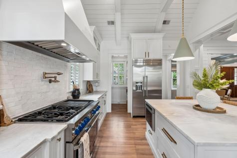 3556 Henrietta Hartford Road Mount Pleasant SC 29466