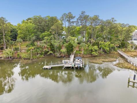 3556 Henrietta Hartford Road Mount Pleasant SC 29466