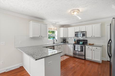 442 Sun Valley Lane Moncks Corner SC 29461