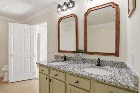 442 Sun Valley Lane Moncks Corner SC 29461