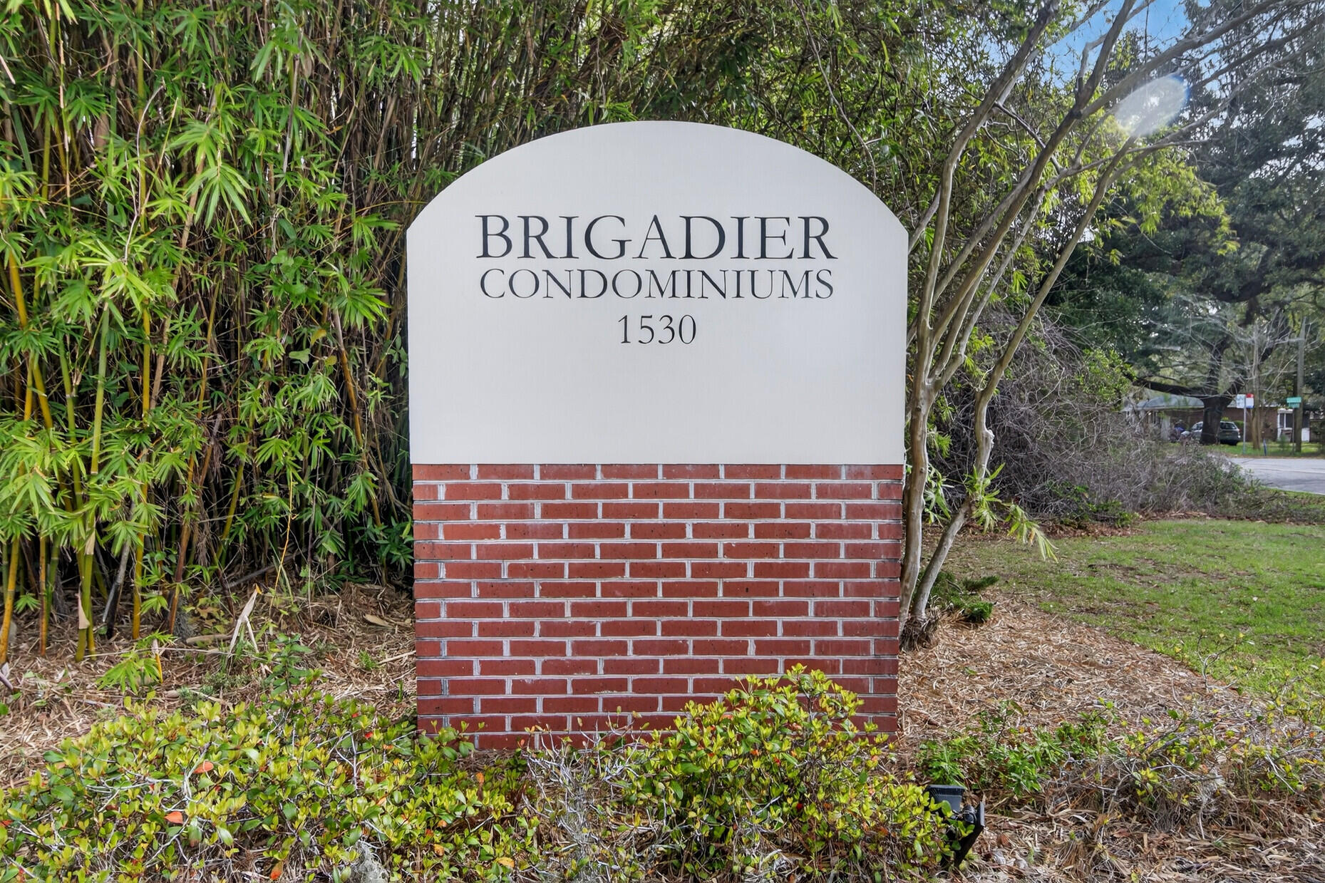 1530 Fort Johnson Road Charleston SC 29412