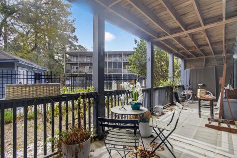 1530 Fort Johnson Road Charleston SC 29412