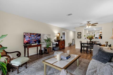 1530 Fort Johnson Road Charleston SC 29412