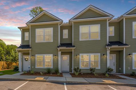 1201 Twin Rivers Drive Wando SC 29492