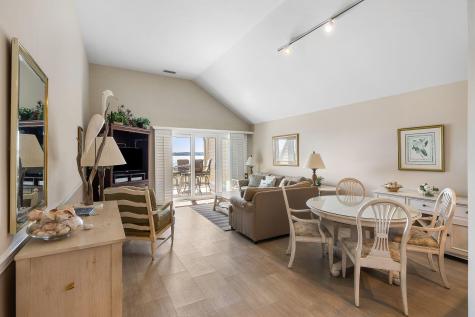 1304 Pelican Watch Villas Seabrook Island SC 29455