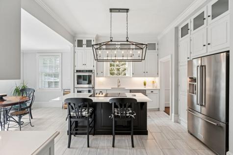 111 E Carolina Avenue Summerville SC 29483