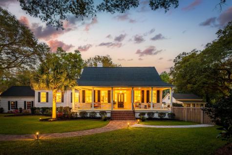 111 E Carolina Avenue Summerville SC 29483