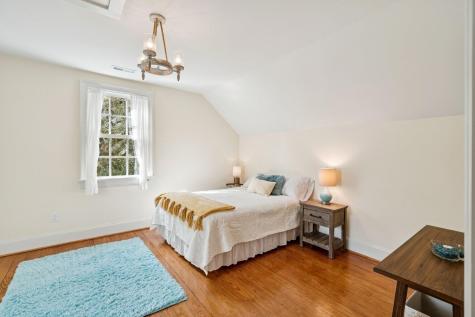 111 E Carolina Avenue Summerville SC 29483