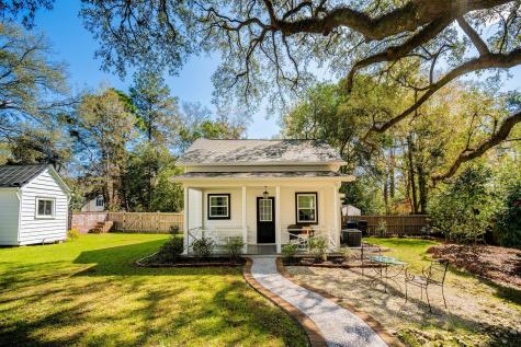 111 E Carolina Avenue Summerville SC 29483