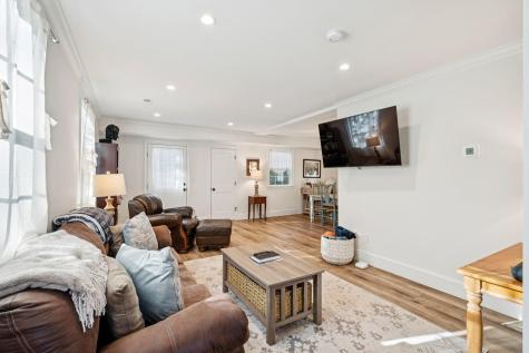 111 E Carolina Avenue Summerville SC 29483