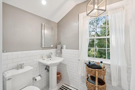 111 E Carolina Avenue Summerville SC 29483