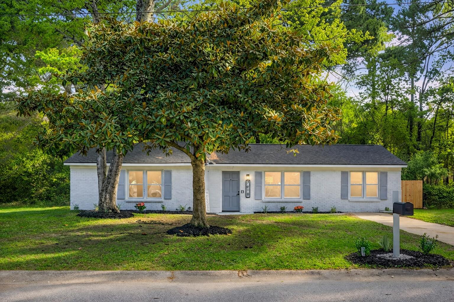 7618 Vanderbrook Place North Charleston SC 29420