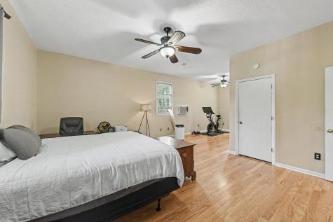 405 Red Fox Summerville SC 29485