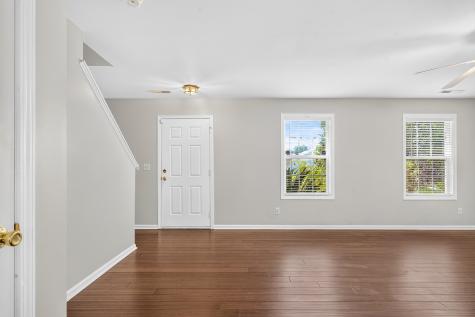 8960 Buck Run Court North Charleston SC 29406
