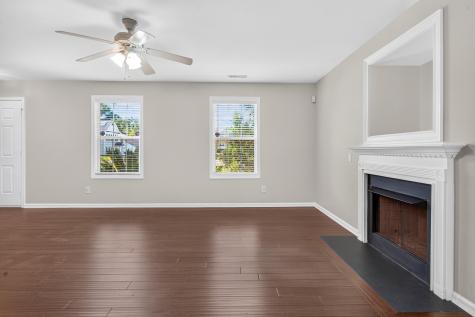 8960 Buck Run Court North Charleston SC 29406