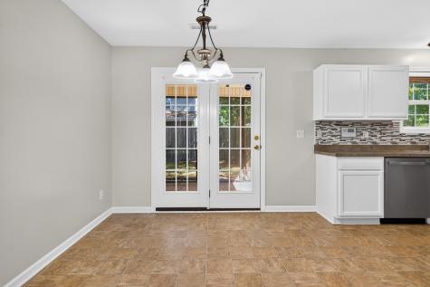 8960 Buck Run Court North Charleston SC 29406