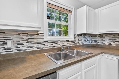 8960 Buck Run Court North Charleston SC 29406