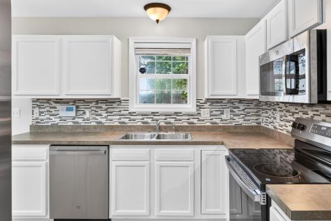 8960 Buck Run Court North Charleston SC 29406