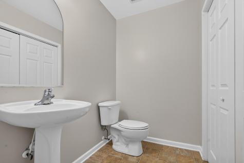 8960 Buck Run Court North Charleston SC 29406