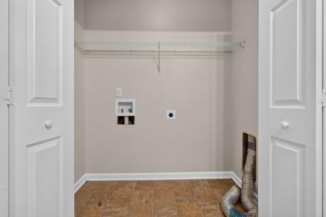 8960 Buck Run Court North Charleston SC 29406
