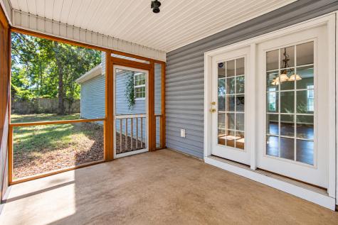 8960 Buck Run Court North Charleston SC 29406