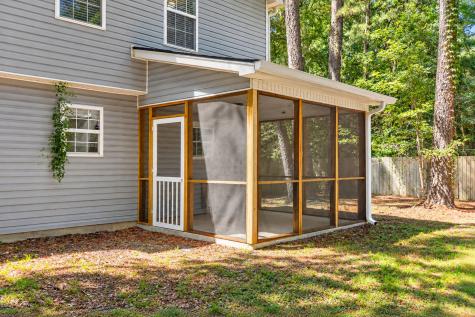 8960 Buck Run Court North Charleston SC 29406
