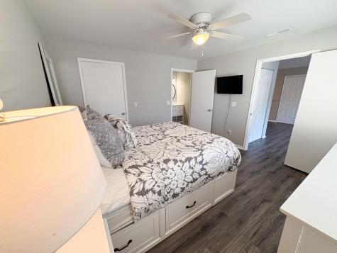 2011 N Highway 17 Mount Pleasant SC 29466