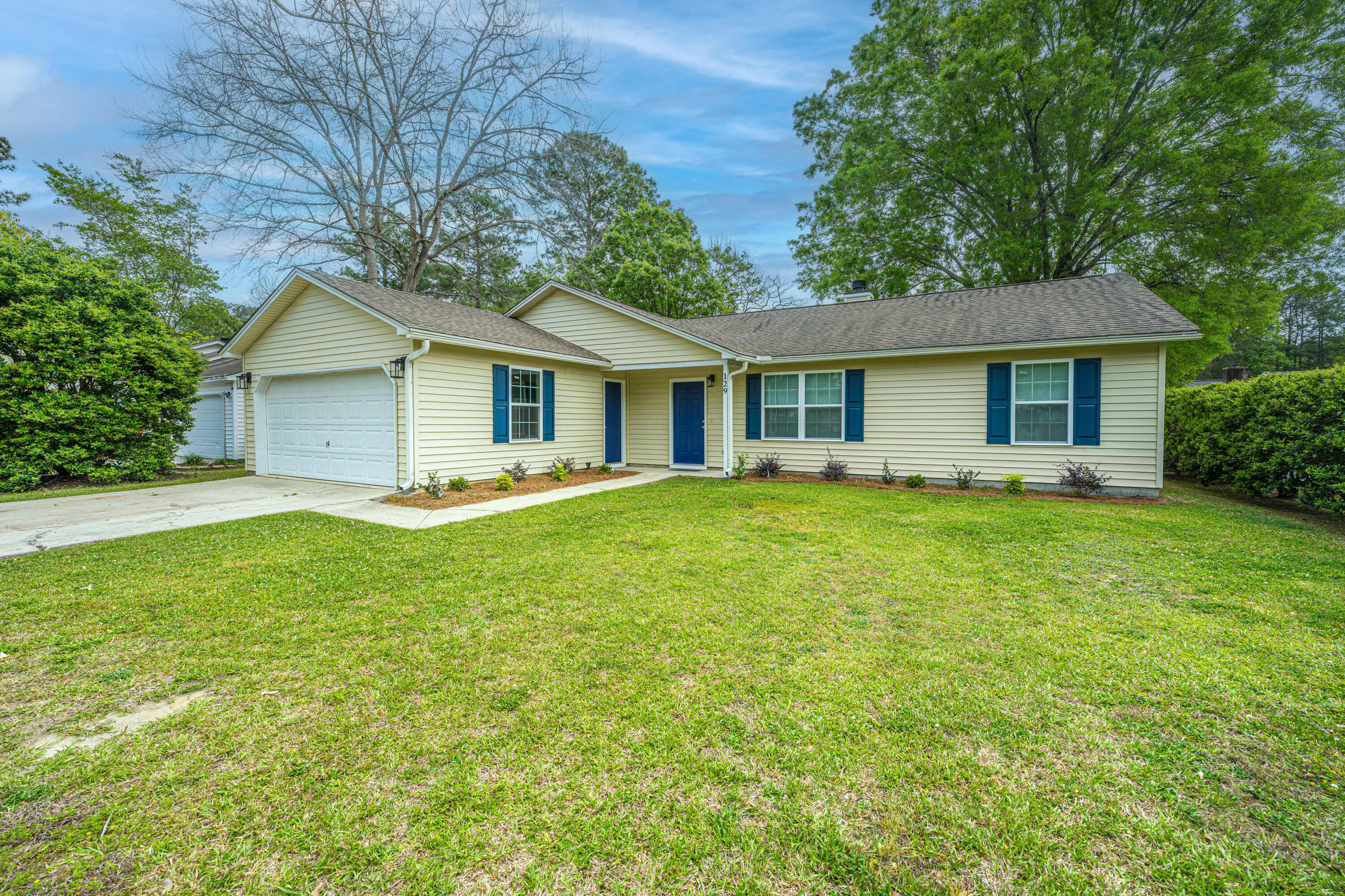 129 Mohican Circle Summerville SC 29483