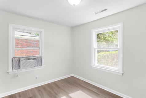 5433 Pennsylvania Avenue North Charleston SC 29406