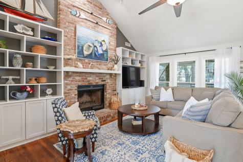 1098 Blue Marlin Drive Charleston SC 29412