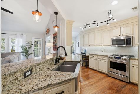 1098 Blue Marlin Drive Charleston SC 29412