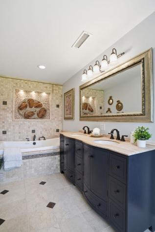 1098 Blue Marlin Drive Charleston SC 29412